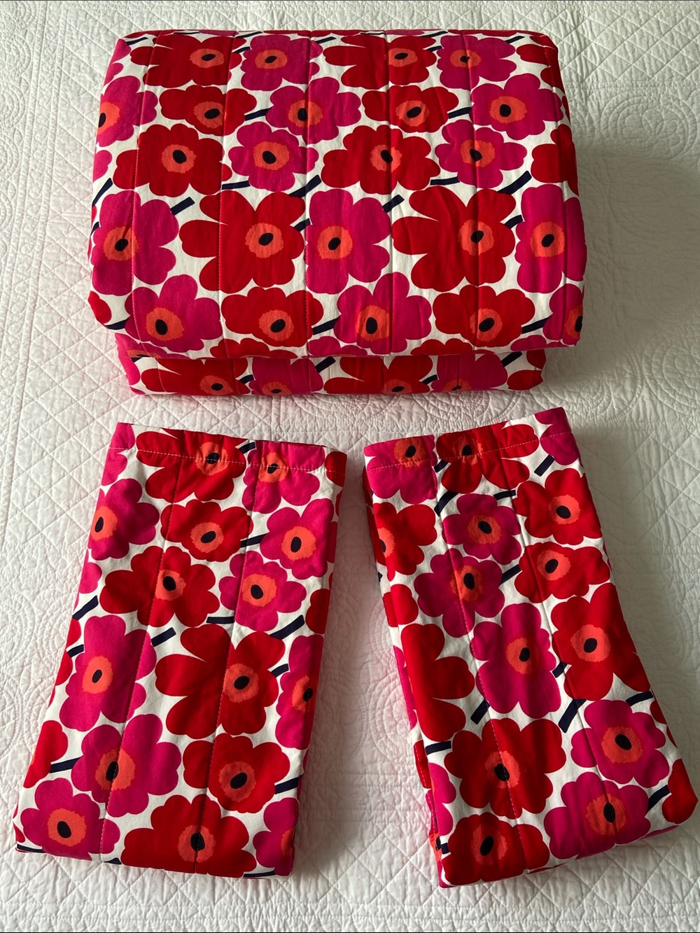 Marimekko Mini Unikko Floral Set Comforter And 2 Shams Red Pink Queen - Picture 14 of 14